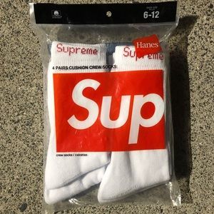 Supreme Hanes Crew Socks - 4-Pack White Authentic